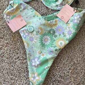 Amber fillerup x skatie Haleiwa high waisted bottoms